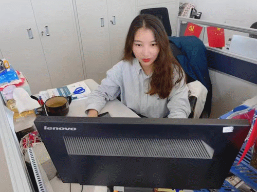 王云霞_副本.gif 王云霞_副本.gif